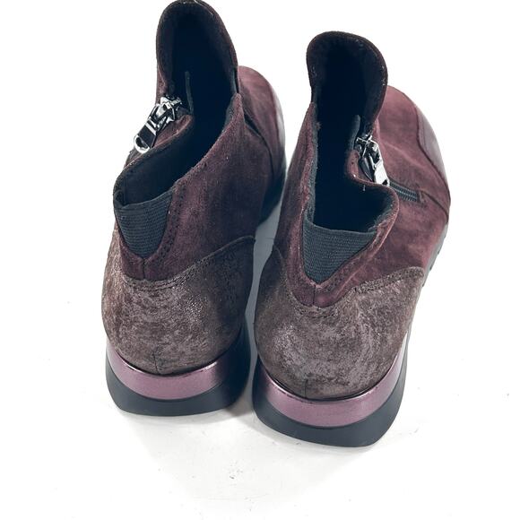 Munro Danika Sneaker Boots 5 Burgundy Red NWOT Ankle Booties Comfort Wedge Zip - Picture 4 of 7
